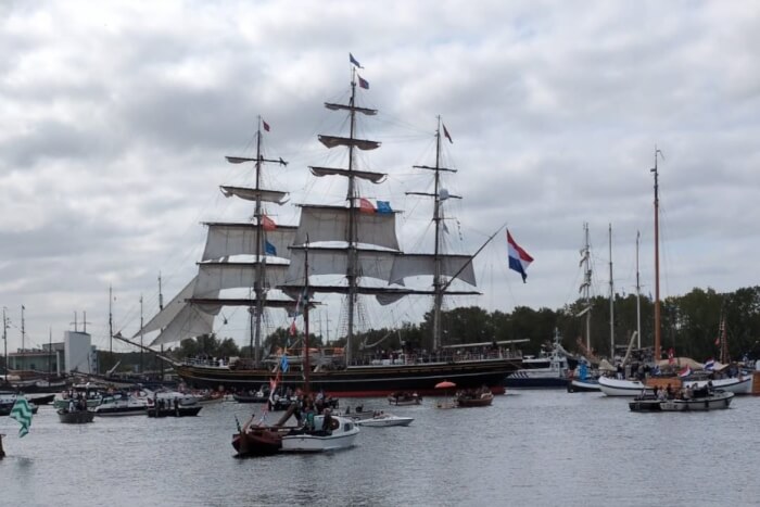 Een wens gaat in vervulling: de WensenAmbulance brengt Ben naar Sail