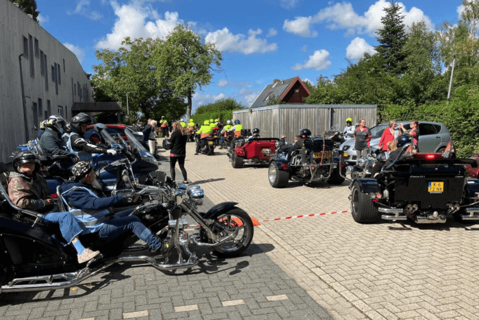 Stichting 2Weels4Wings bij De Dijckhoeve
