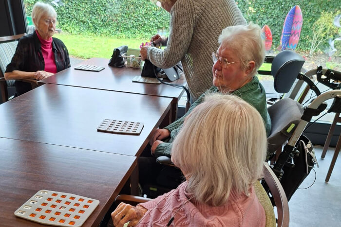 Bingo in de tuinkamer Bingo in de tuinkamer