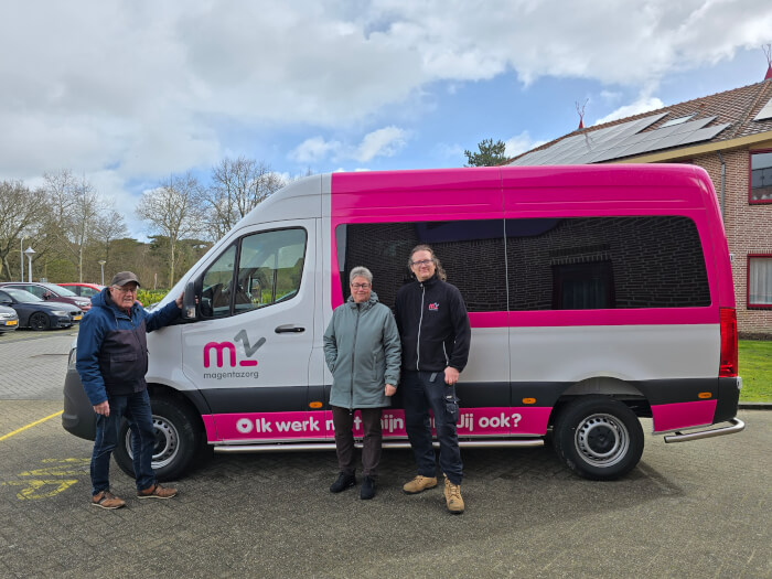 Magentazorg investeert in nieuwe (rolstoel)bussen voor welzijnsactiviteiten bewoners