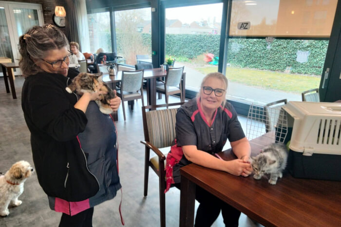 Zima en Lenka kwamen op visite